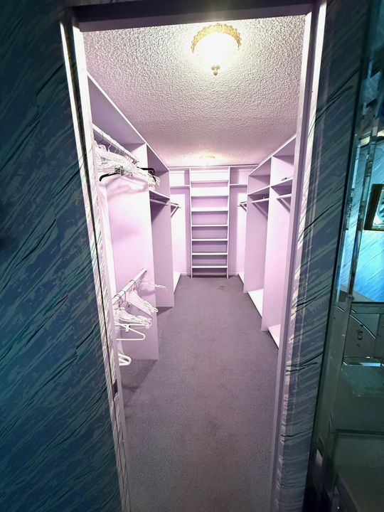 На продажу: $339,000 (3 спален, 2 ванн, 1818 Квадратных фут)