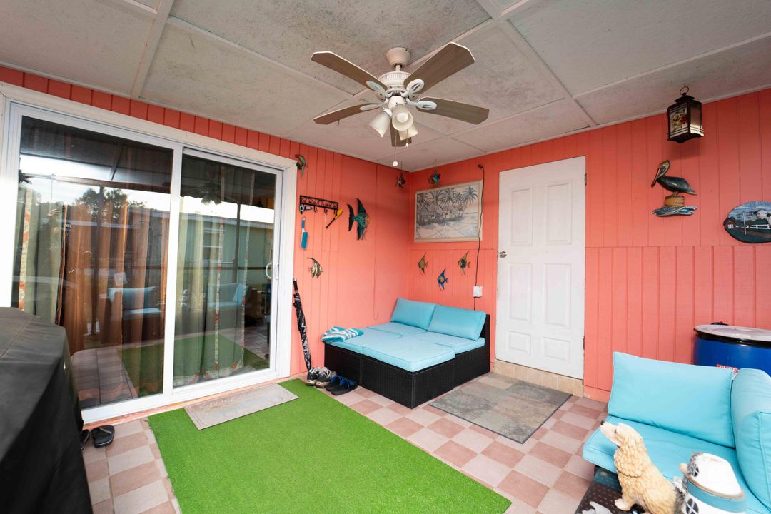 Active With Contract: $259,900 (3 beds, 2 baths, 1256 Square Feet)