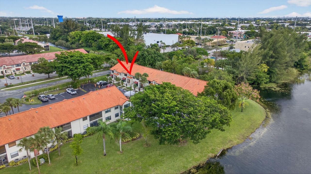 На продажу: $290,000 (2 спален, 2 ванн, 1150 Квадратных фут)