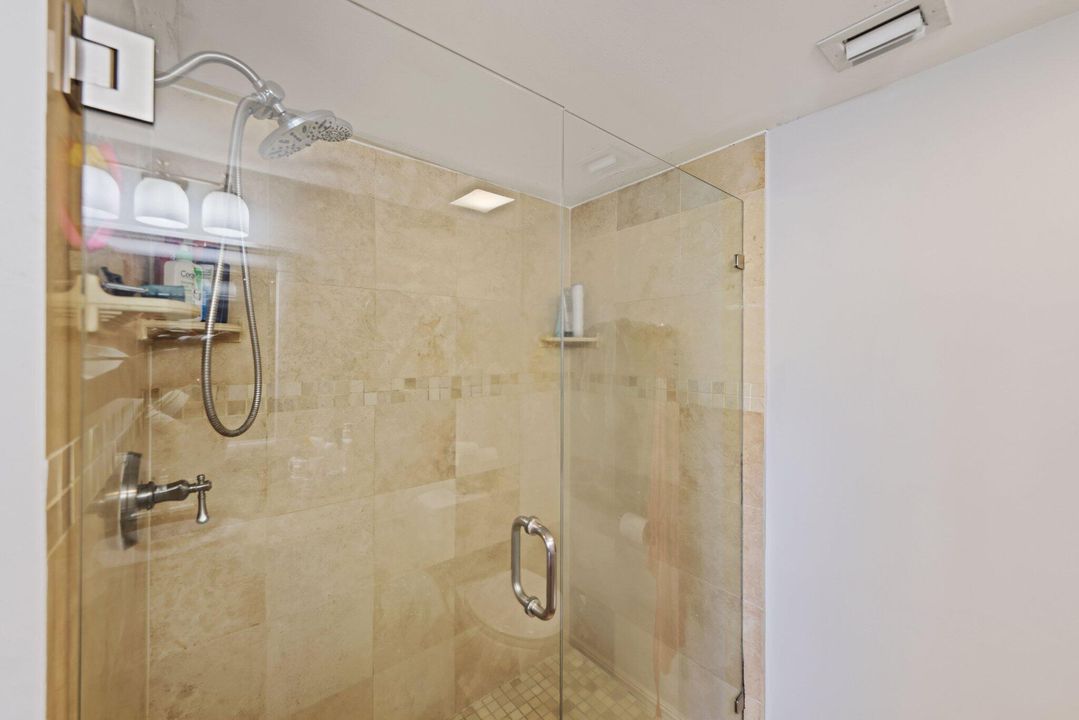 На продажу: $345,000 (3 спален, 2 ванн, 1300 Квадратных фут)