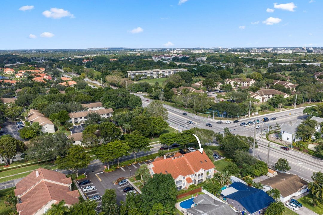 На продажу: $345,000 (3 спален, 2 ванн, 1300 Квадратных фут)