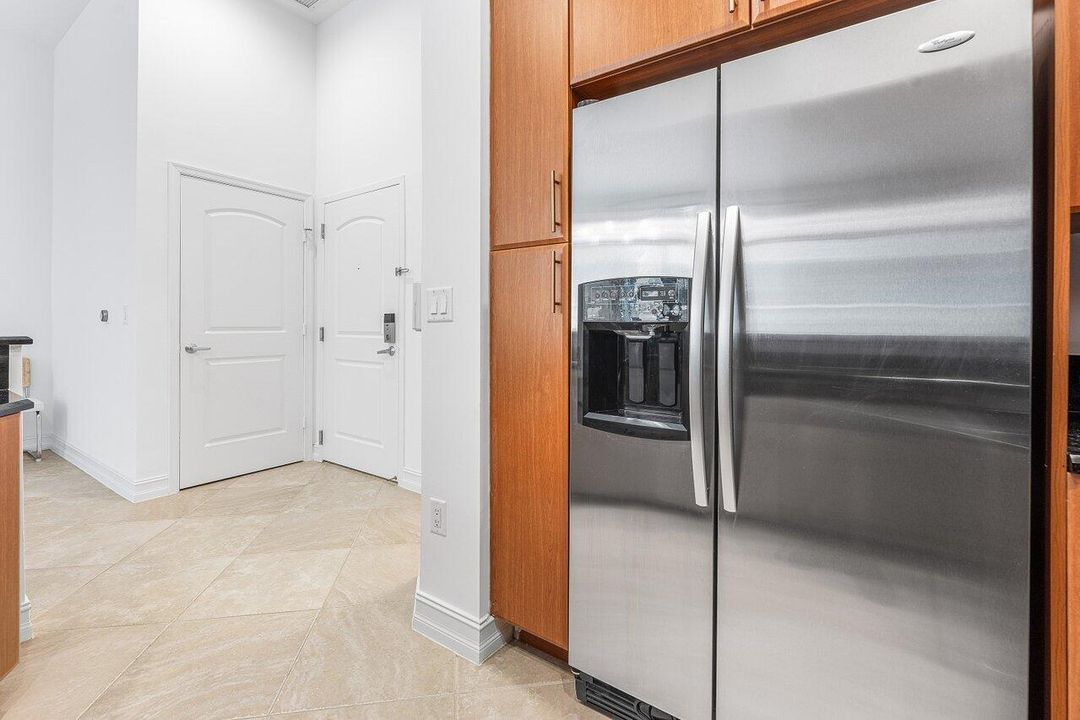 Activo con contrato: $7,900 (2 camas, 2 baños, 1533 Pies cuadrados)