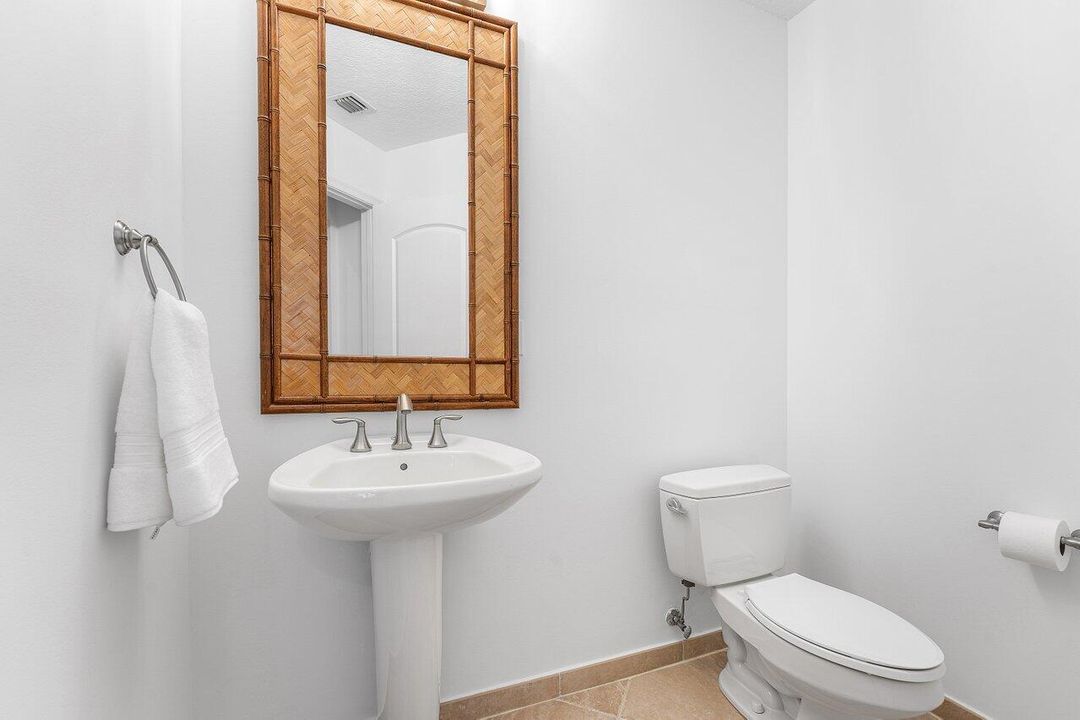 Activo con contrato: $7,900 (2 camas, 2 baños, 1533 Pies cuadrados)