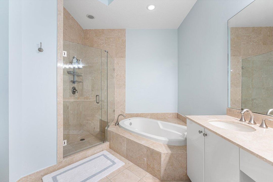 Activo con contrato: $7,900 (2 camas, 2 baños, 1533 Pies cuadrados)