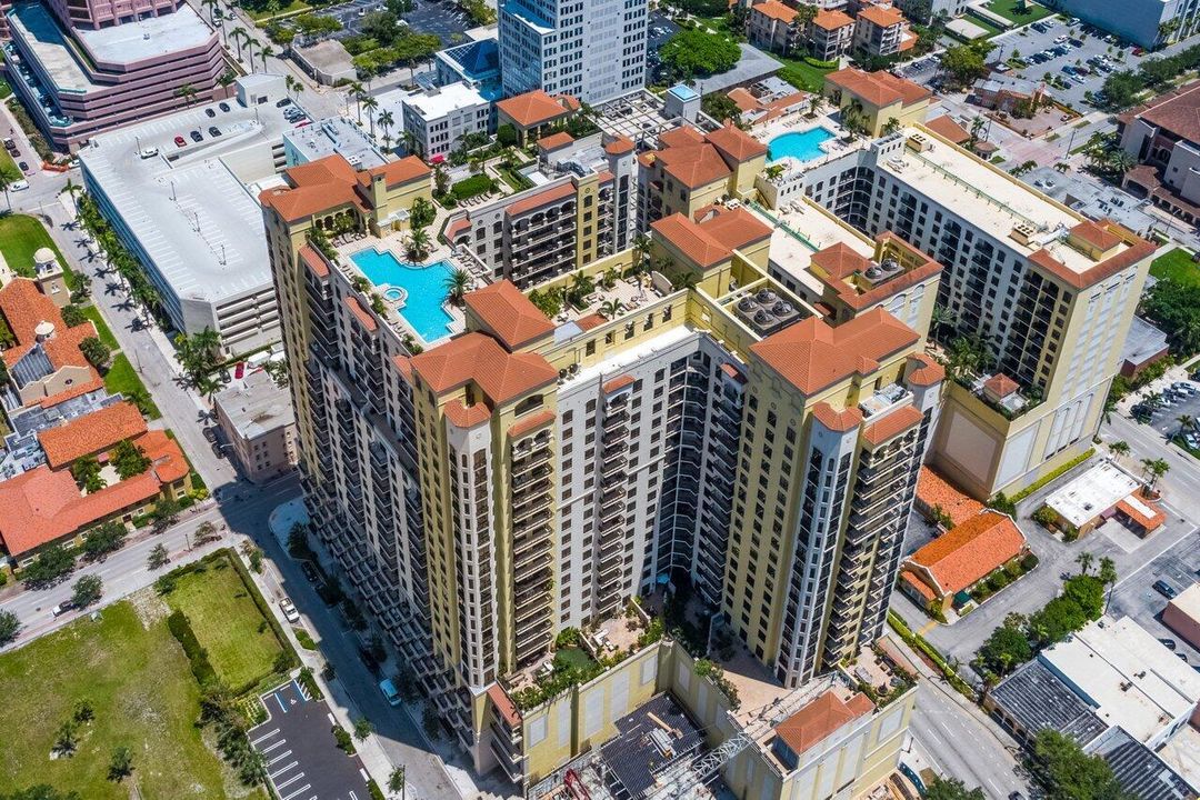 Activo con contrato: $7,900 (2 camas, 2 baños, 1533 Pies cuadrados)