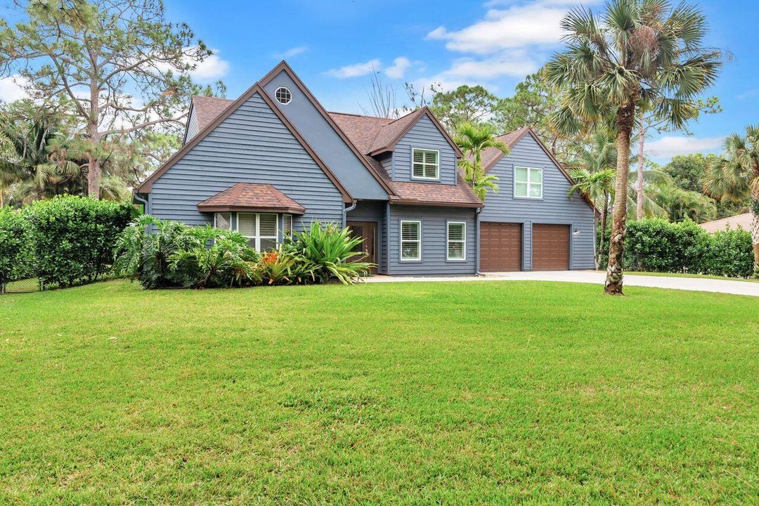 En Venta: $1,350,000 (4 camas, 2 baños, 3227 Pies cuadrados)