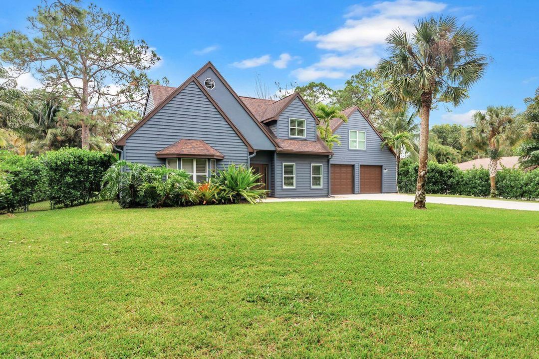 En Venta: $1,350,000 (4 camas, 2 baños, 3227 Pies cuadrados)