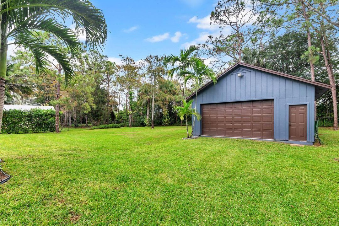 En Venta: $1,350,000 (4 camas, 2 baños, 3227 Pies cuadrados)