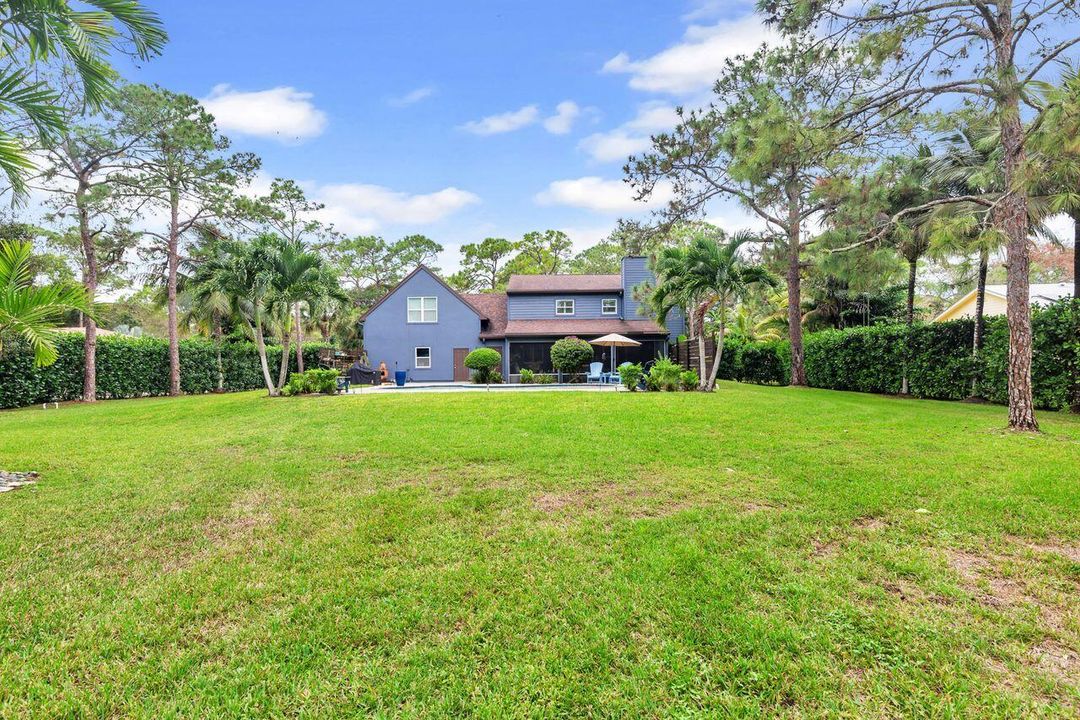 En Venta: $1,350,000 (4 camas, 2 baños, 3227 Pies cuadrados)