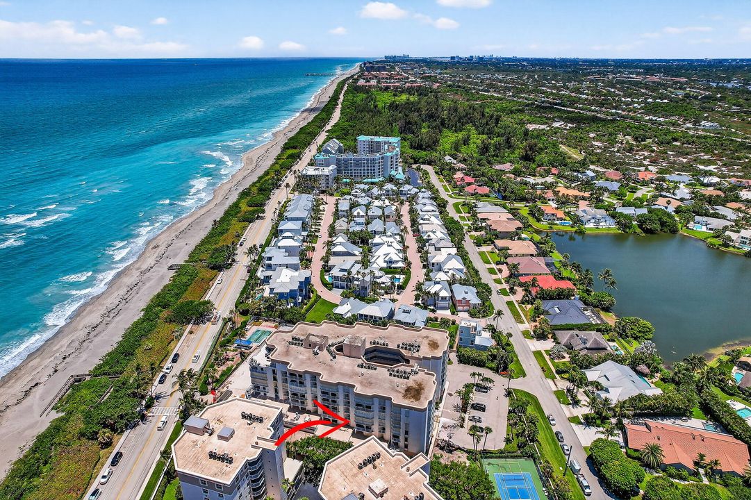 待售: $825,000 (2 贝兹, 2 浴室, 1460 平方英尺)