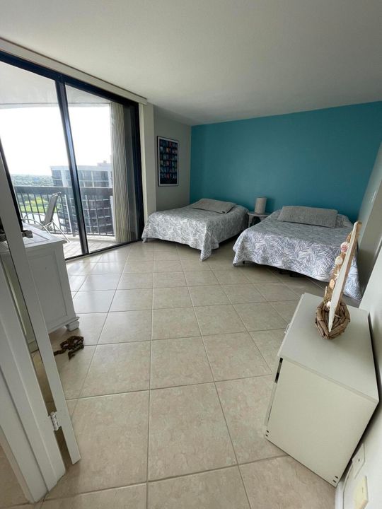 En Venta: $339,000 (2 camas, 2 baños, 1294 Pies cuadrados)