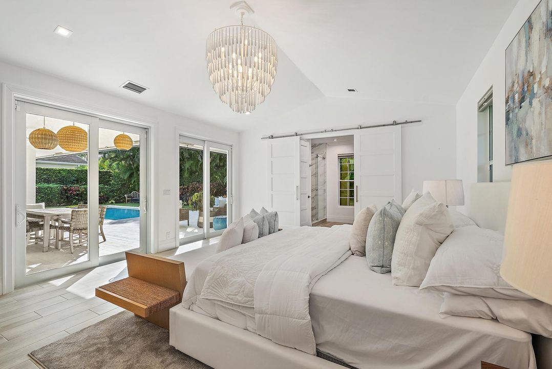 На продажу: $4,980,000 (3 спален, 3 ванн, 2654 Квадратных фут)