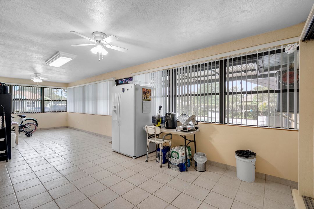 Active With Contract: $395,000 (3 beds, 2 baths, 1798 Square Feet)