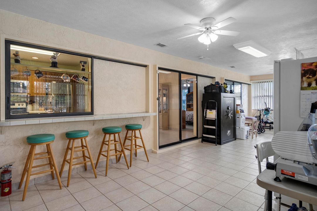 Active With Contract: $395,000 (3 beds, 2 baths, 1798 Square Feet)