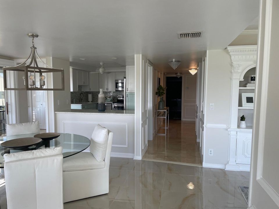 Active With Contract: $785,000 (3 beds, 3 baths, 1895 Square Feet)