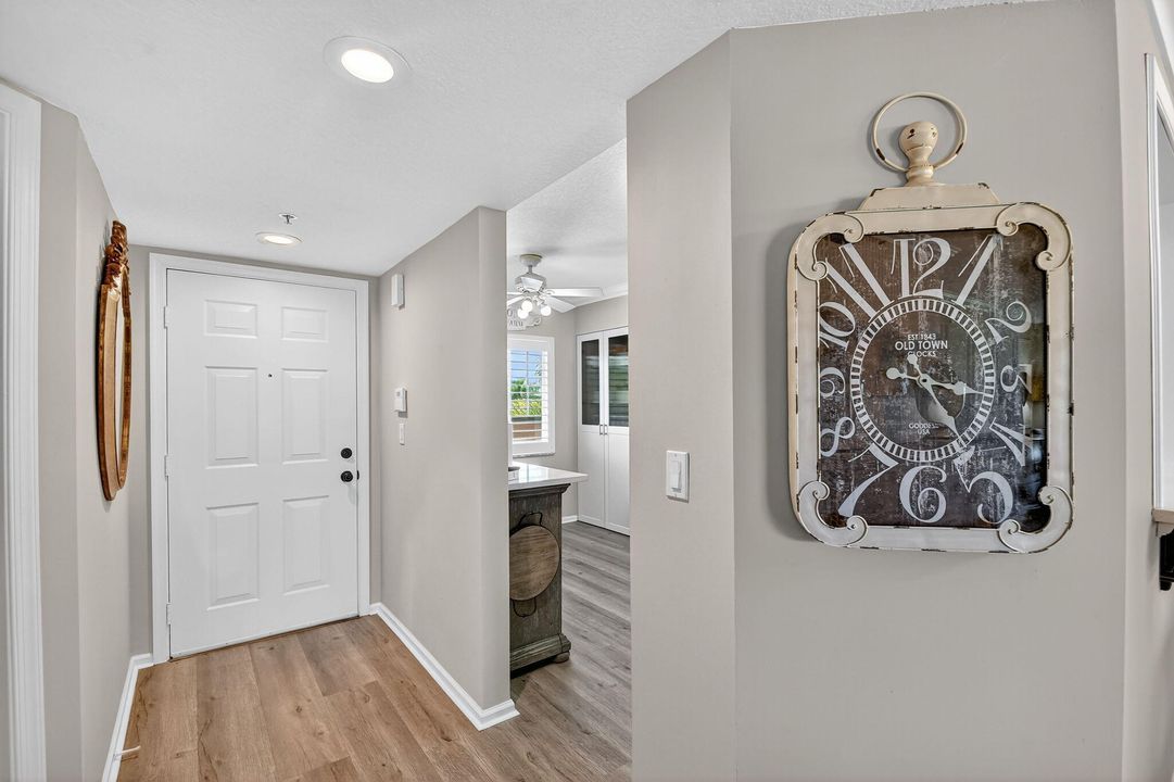 На продажу: $369,900 (3 спален, 2 ванн, 1869 Квадратных фут)