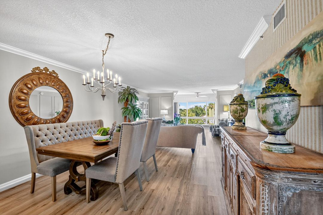 На продажу: $369,900 (3 спален, 2 ванн, 1869 Квадратных фут)