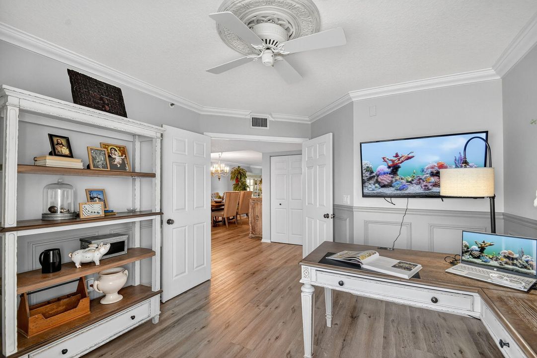 На продажу: $369,900 (3 спален, 2 ванн, 1869 Квадратных фут)