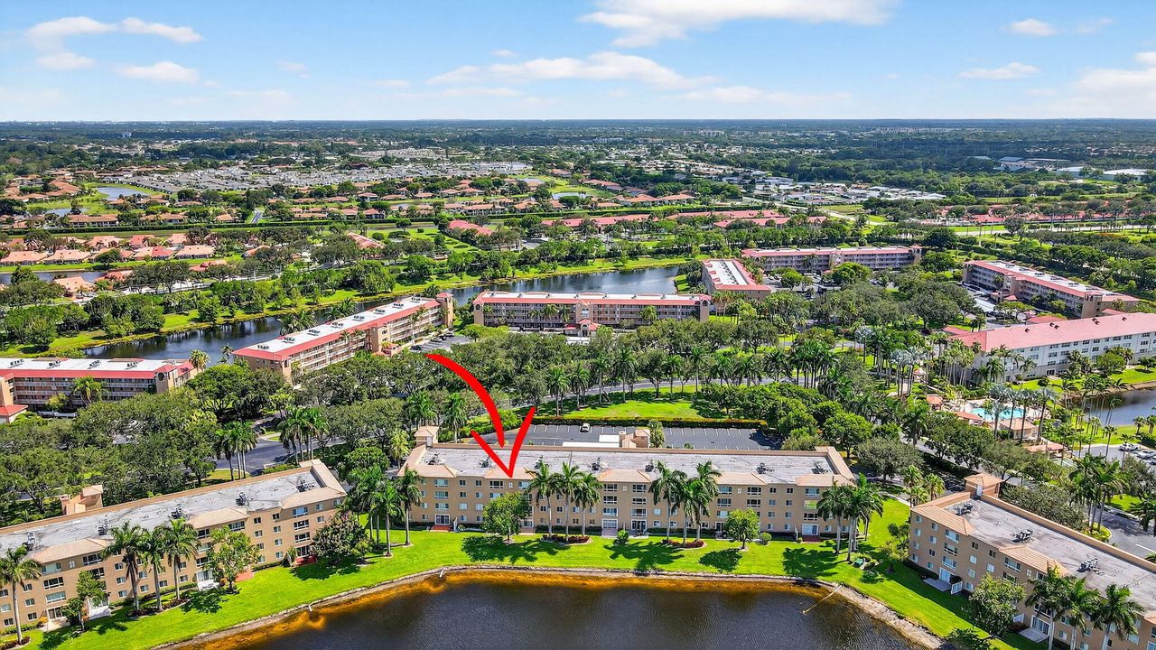 На продажу: $369,900 (3 спален, 2 ванн, 1869 Квадратных фут)