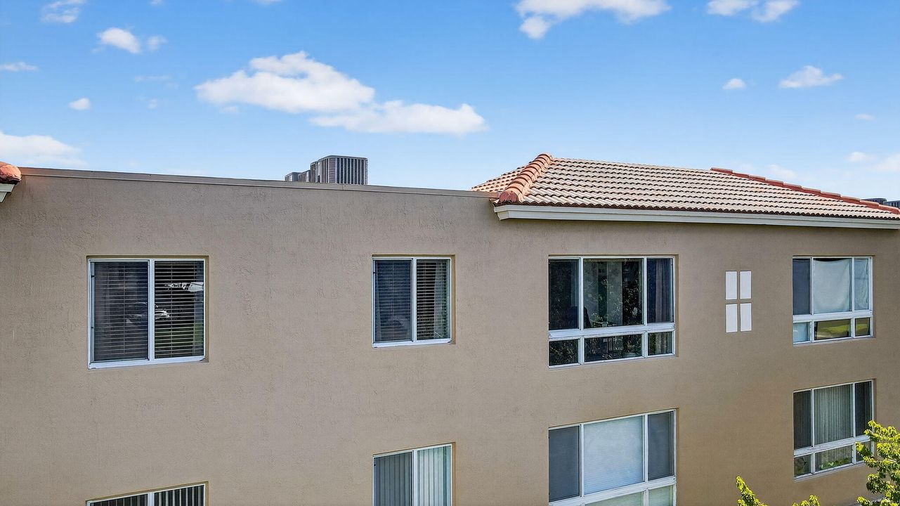 На продажу: $369,900 (3 спален, 2 ванн, 1869 Квадратных фут)