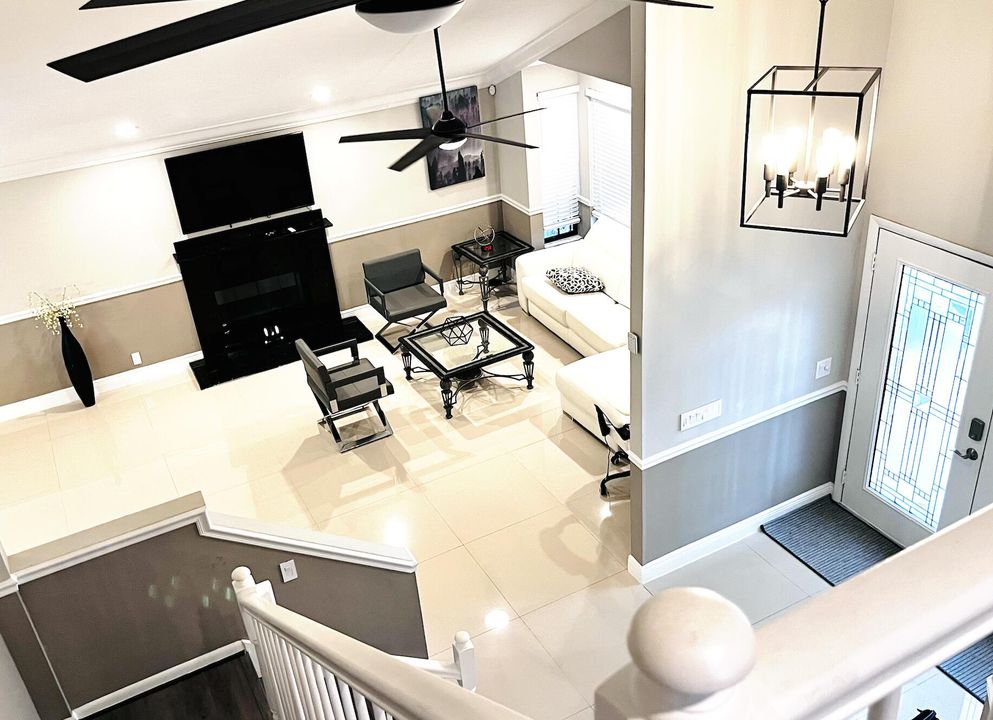 For Rent: $20,000 (5 beds, 3 baths, 3500 Square Feet)