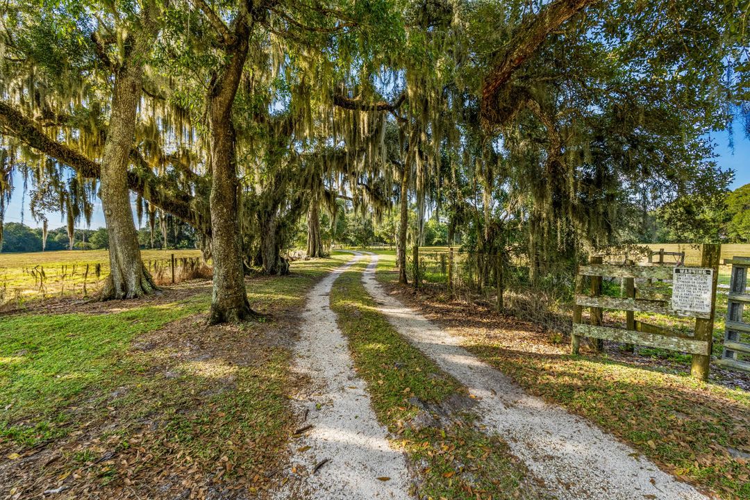 For Sale: $1,995,000 (3 beds, 3 baths, 3616 Square Feet)
