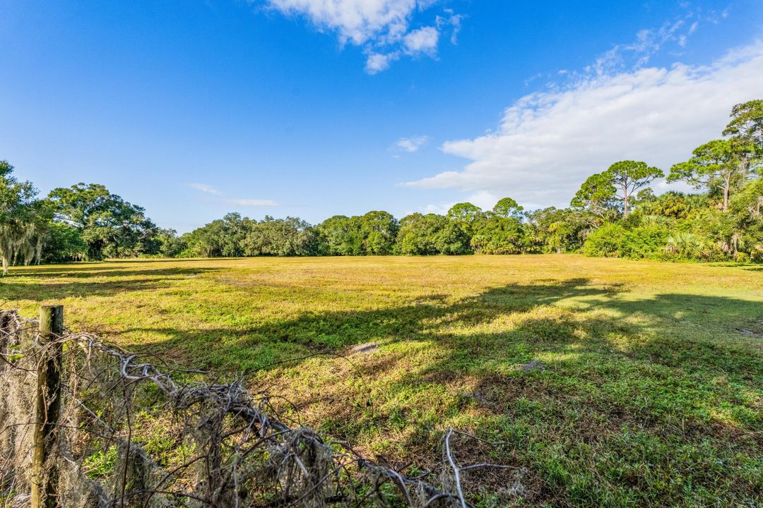 For Sale: $1,995,000 (3 beds, 3 baths, 3616 Square Feet)