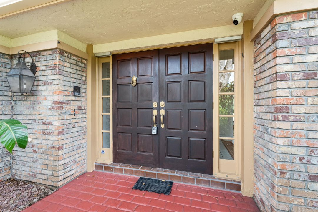 待售: $1,334,500 (3 贝兹, 2 浴室, 2693 平方英尺)