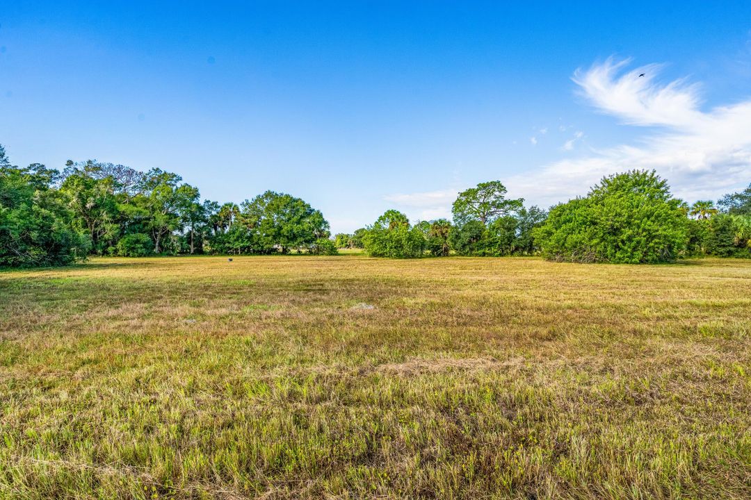 For Sale: $1,995,000 (3 beds, 3 baths, 3616 Square Feet)
