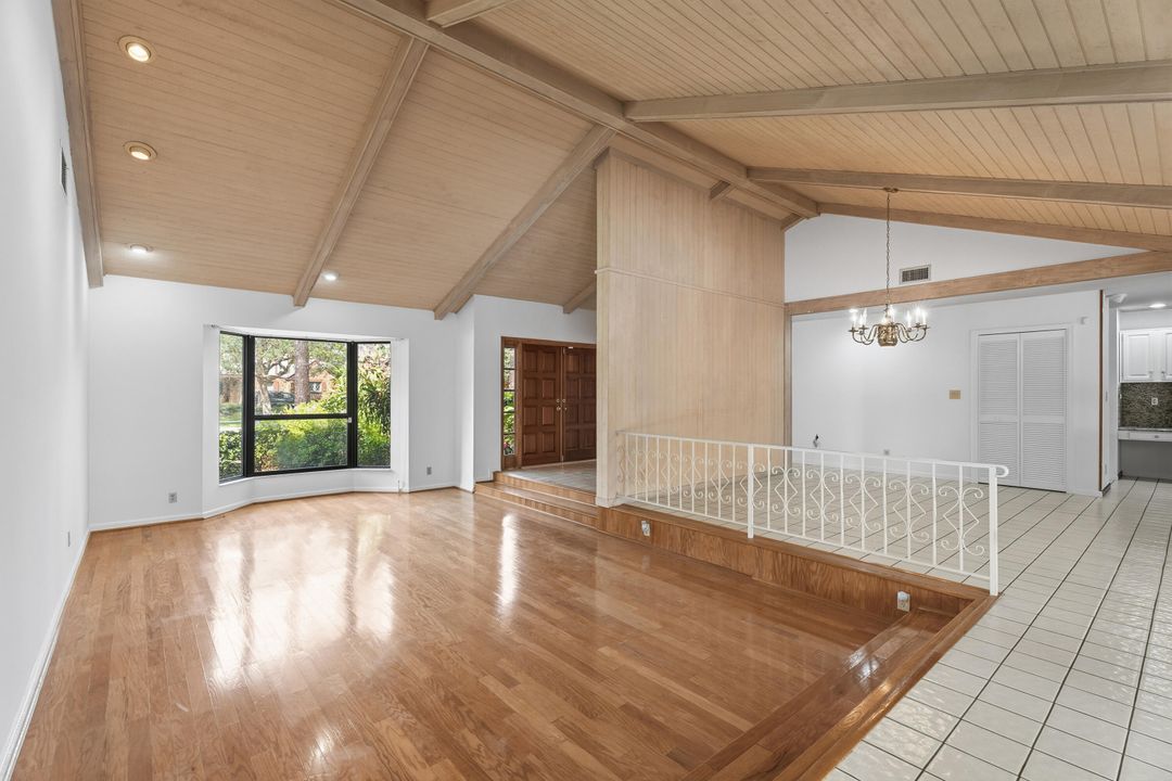 待售: $1,334,500 (3 贝兹, 2 浴室, 2693 平方英尺)