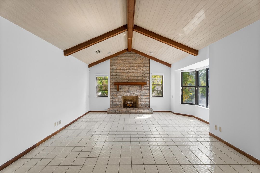 待售: $1,334,500 (3 贝兹, 2 浴室, 2693 平方英尺)