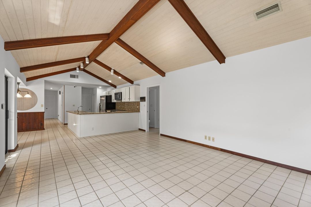 待售: $1,334,500 (3 贝兹, 2 浴室, 2693 平方英尺)