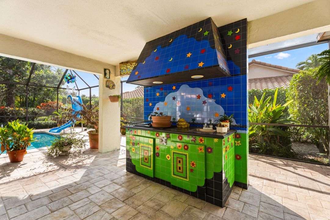 待售: $1,334,500 (3 贝兹, 2 浴室, 2693 平方英尺)