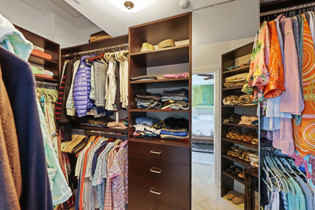 En Venta: $4,495,000 (3 camas, 3 baños, 2202 Pies cuadrados)