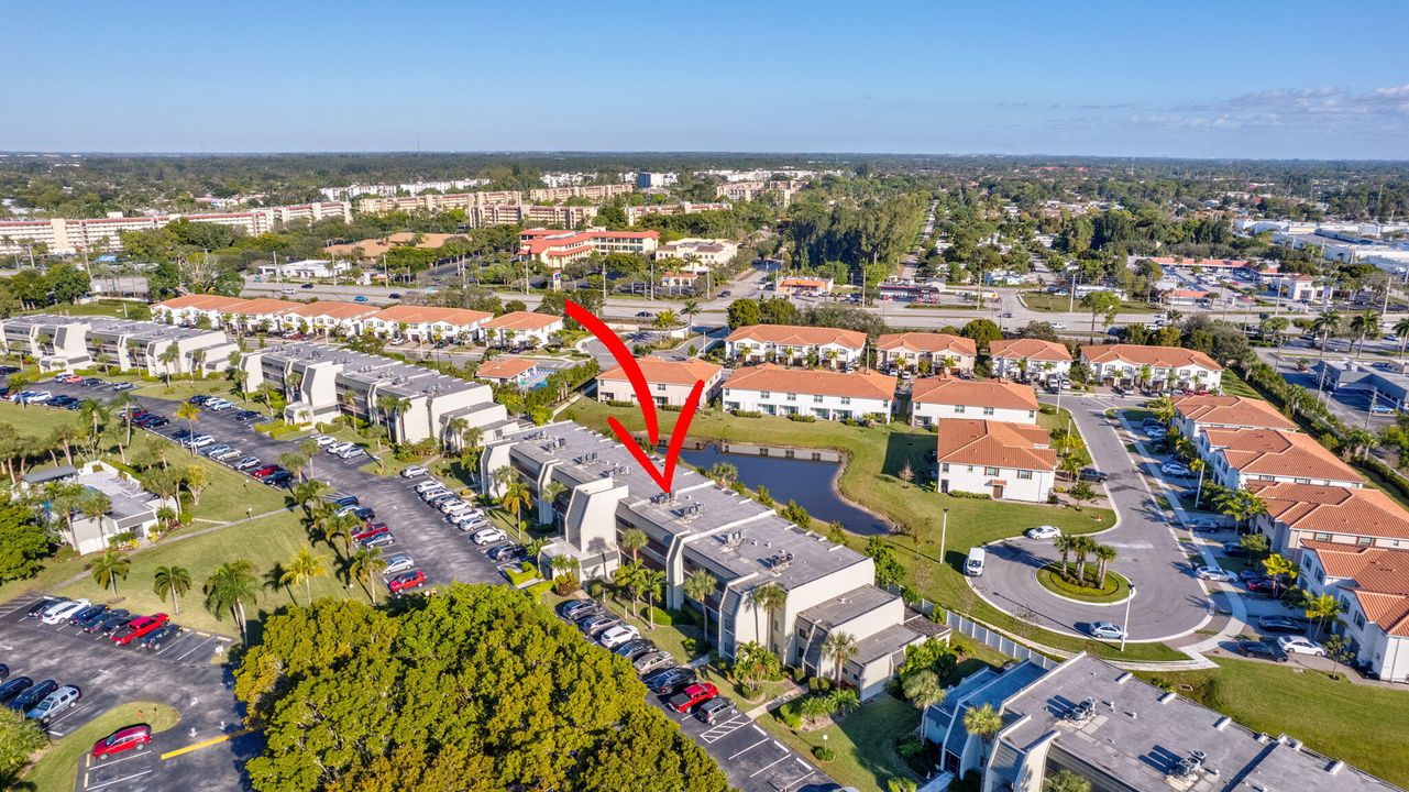 En Venta: $244,900 (2 camas, 2 baños, 939 Pies cuadrados)