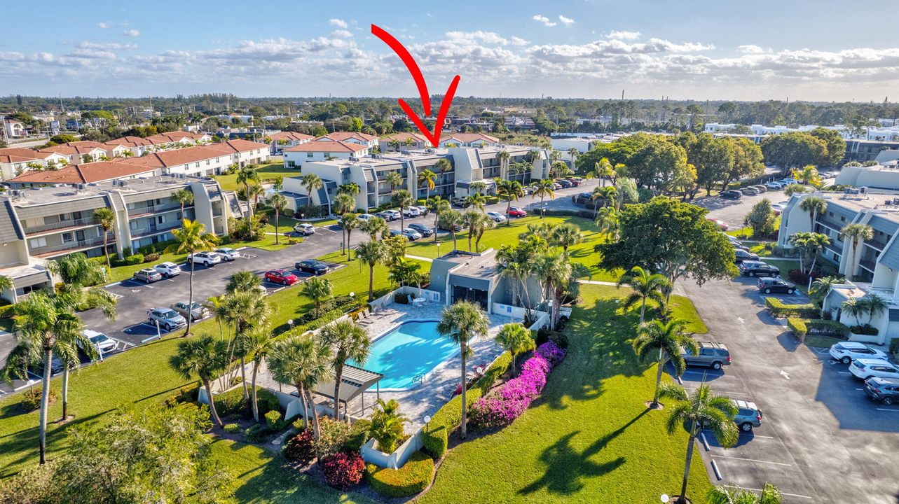 En Venta: $244,900 (2 camas, 2 baños, 939 Pies cuadrados)