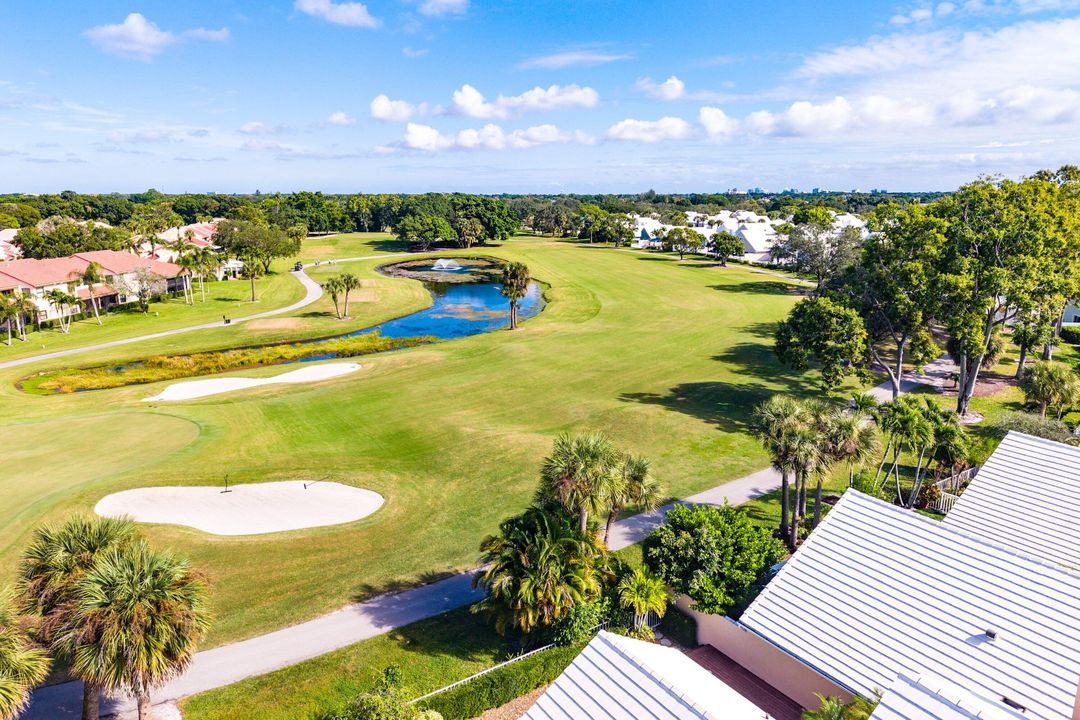 For Sale: $749,000 (3 beds, 2 baths, 1798 Square Feet)