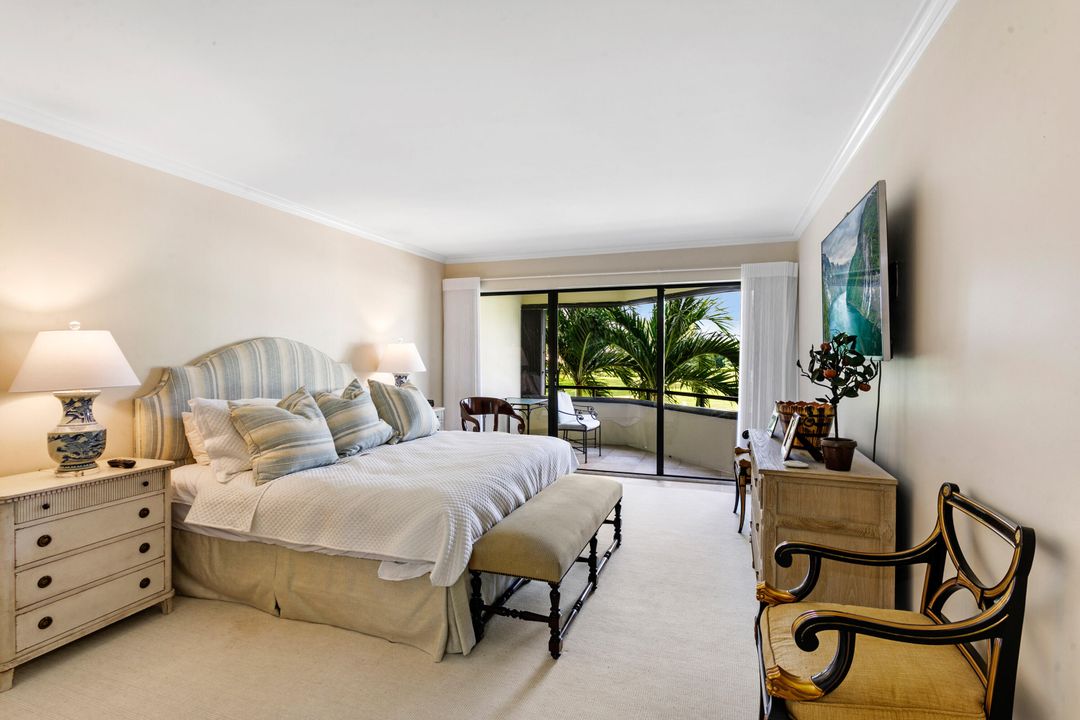 For Sale: $1,098,000 (3 beds, 3 baths, 2379 Square Feet)