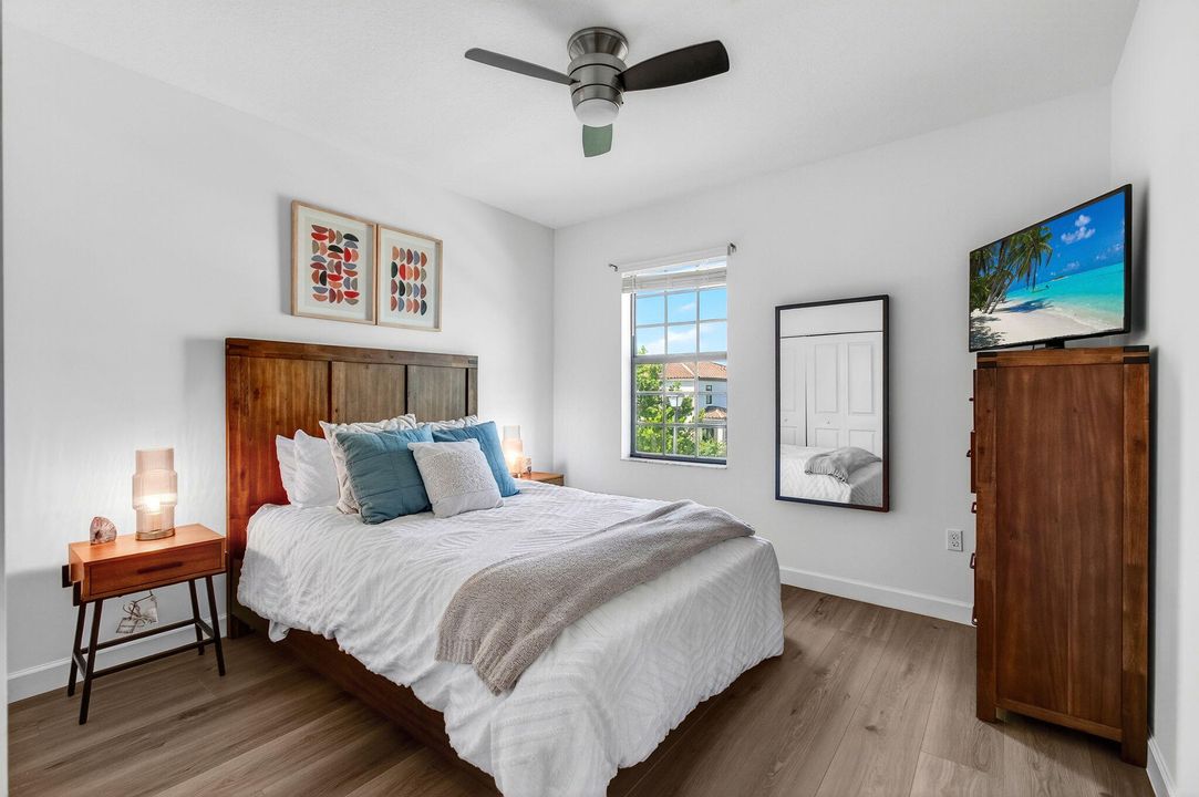 For Sale: $745,000 (4 beds, 3 baths, 2259 Square Feet)