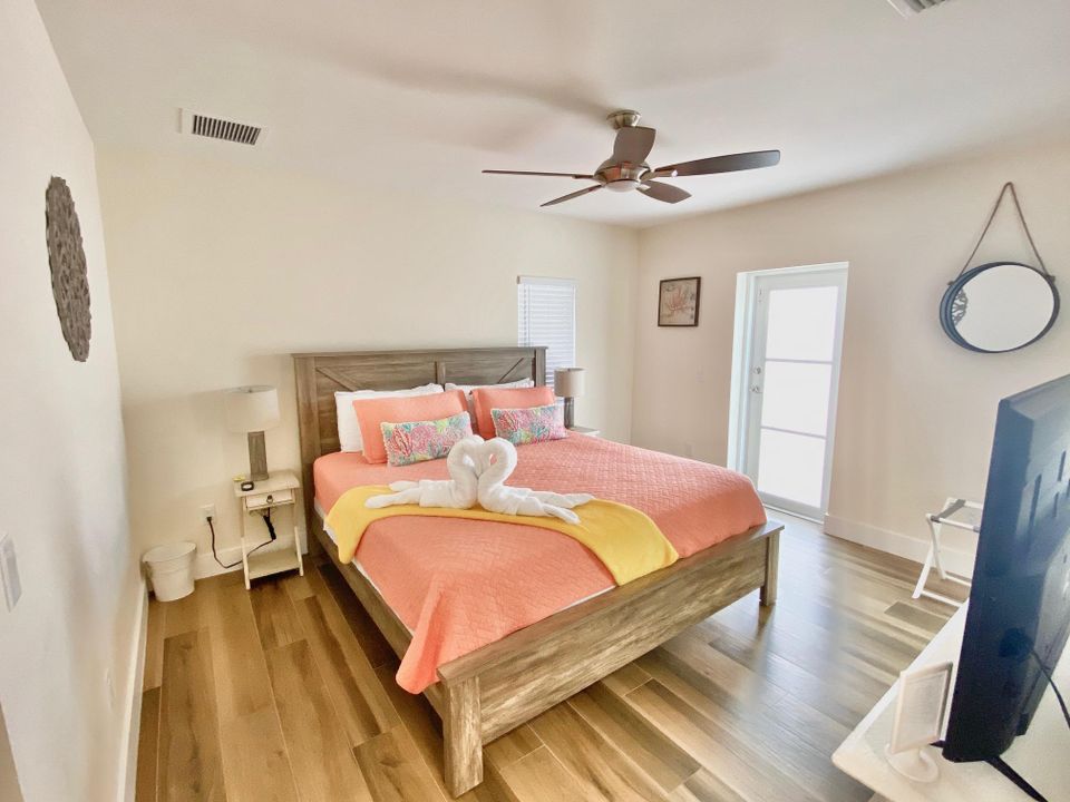 Active With Contract: $4,500 (3 beds, 2 baths, 1500 Square Feet)