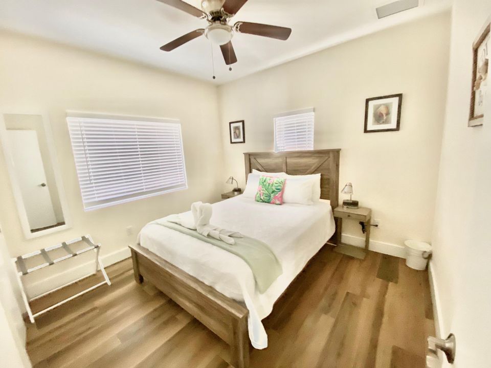 Active With Contract: $4,500 (3 beds, 2 baths, 1500 Square Feet)