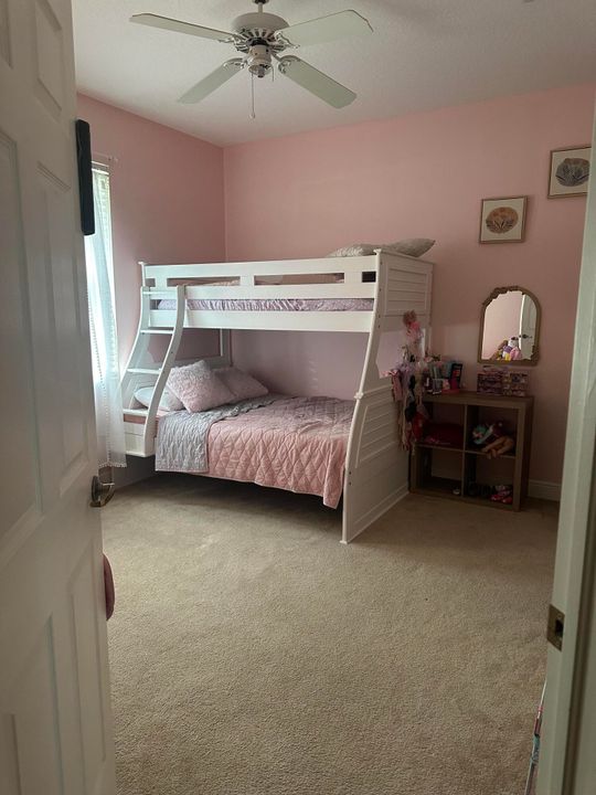 For Rent: $3,000 (3 beds, 2 baths, 2240 Square Feet)