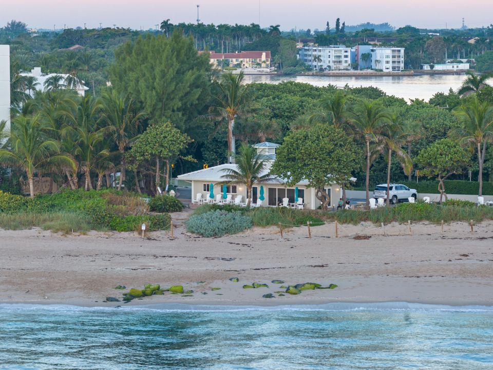 For Sale: $4,750,000 (5 beds, 6 baths, 4100 Square Feet)