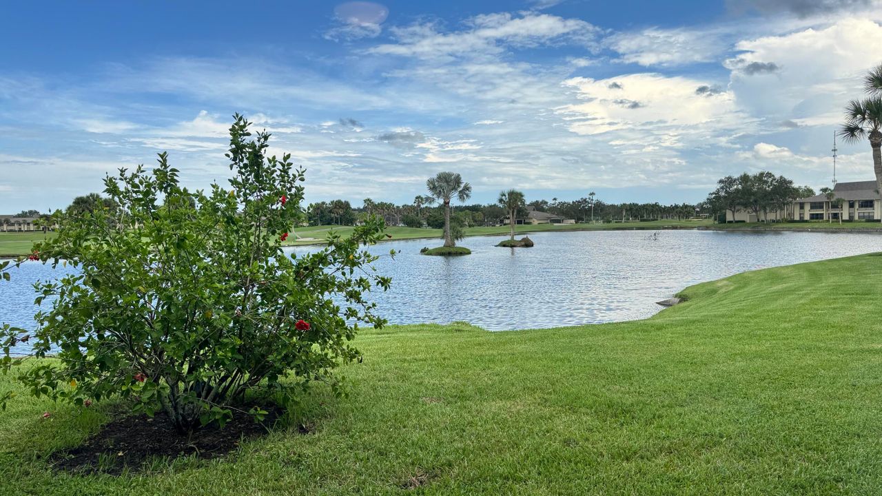 На продажу: $130,000 (1 спален, 1 ванн, 804 Квадратных фут)