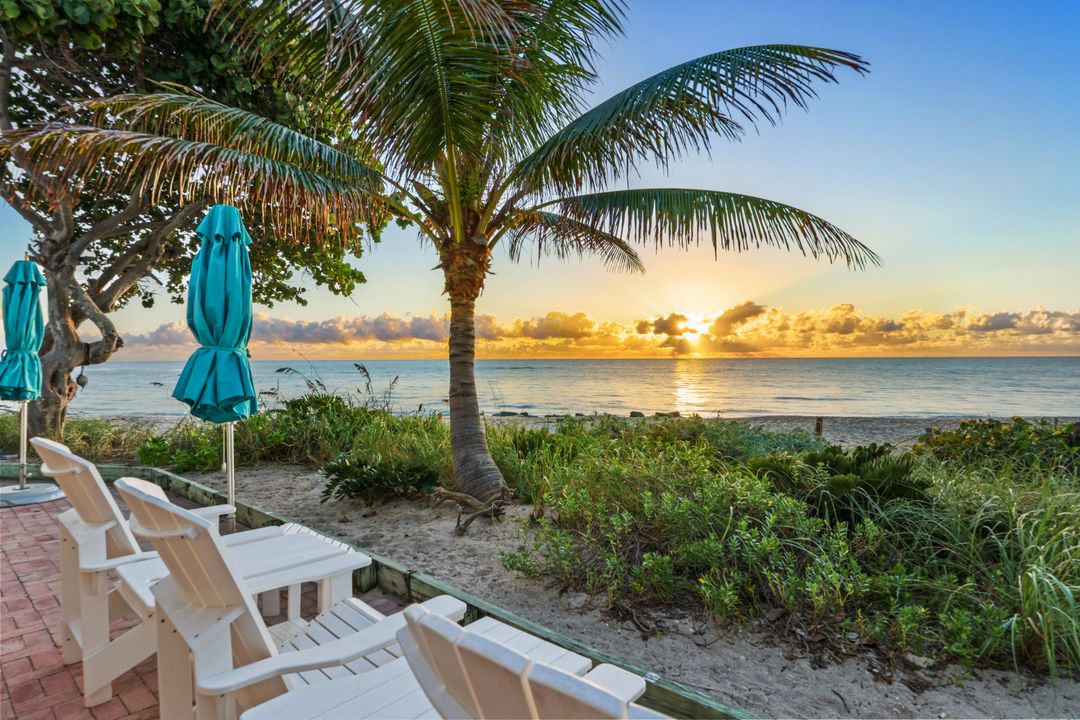 For Sale: $4,750,000 (5 beds, 6 baths, 4100 Square Feet)