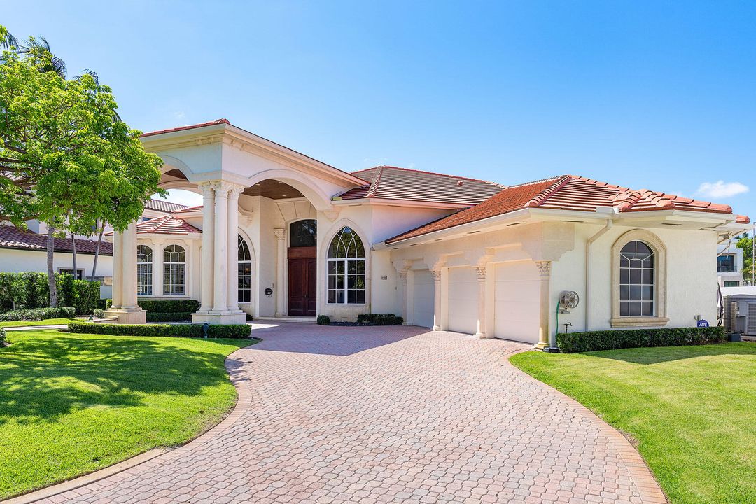 For Sale: $9,500,000 (4 beds, 4 baths, 4412 Square Feet)