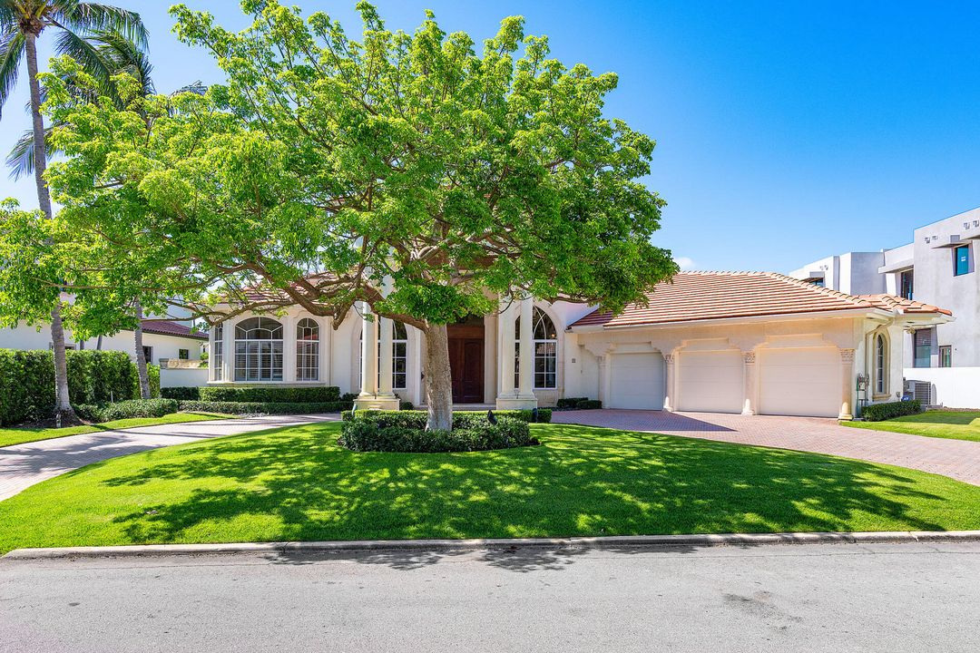 For Sale: $9,500,000 (4 beds, 4 baths, 4412 Square Feet)