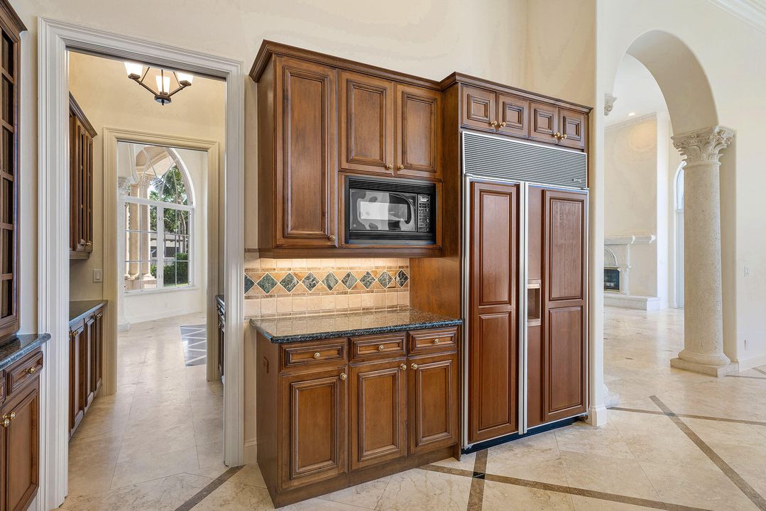 For Sale: $9,500,000 (4 beds, 4 baths, 4412 Square Feet)