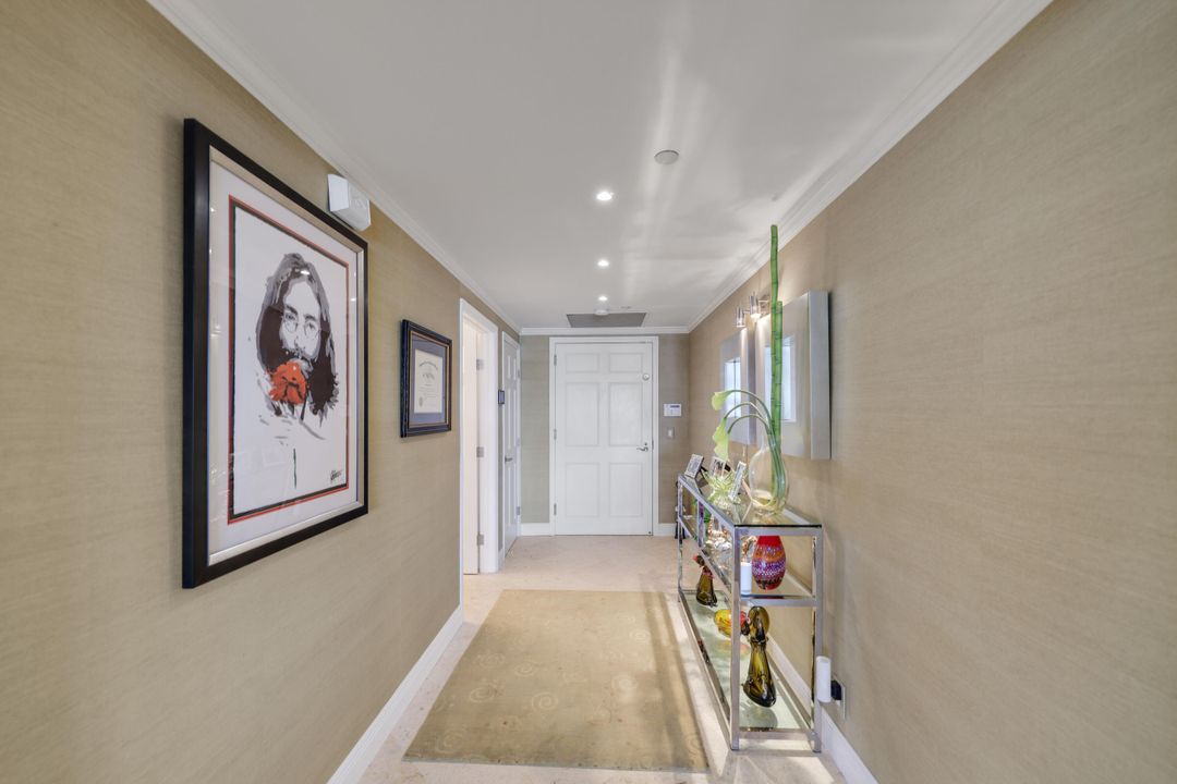 En Venta: $4,495,000 (3 camas, 3 baños, 2202 Pies cuadrados)