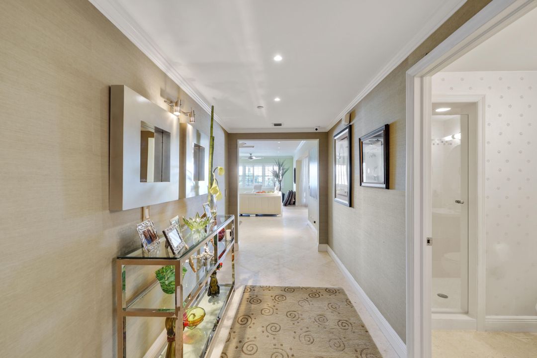 En Venta: $4,495,000 (3 camas, 3 baños, 2202 Pies cuadrados)